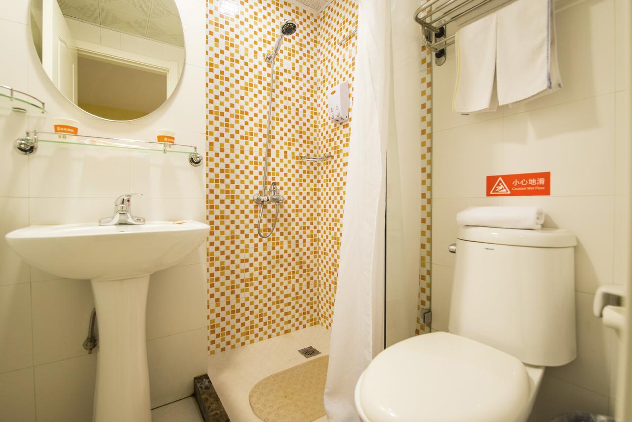 Home Inn Shanghai Pudong Nanpu Bridge Tangqiao Commercial Square Exterior photo